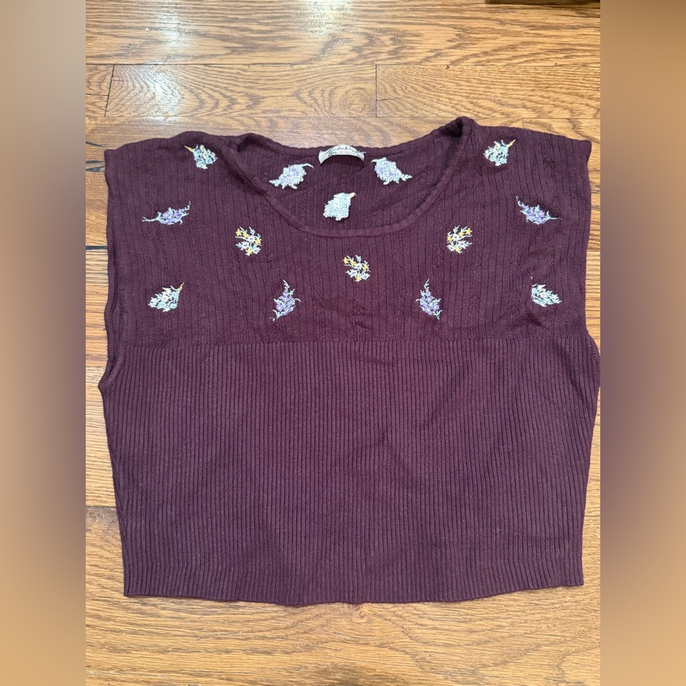Free People Intimately. Embroidered Rib Cropped Sleeveless Sweater. Size XS.